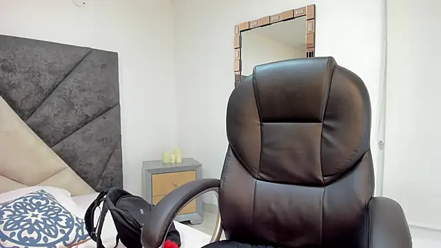 SaskiaGrendel webcam stripchat model stream image