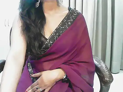 short_girl_ (F teen) - naked love at last month