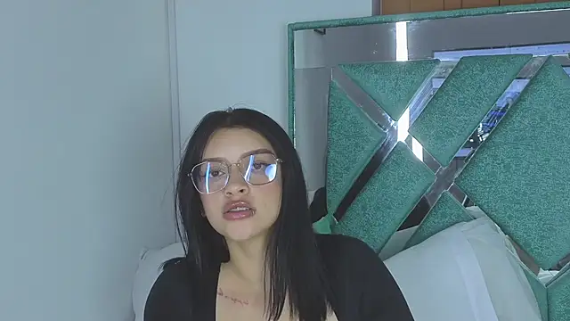 lissastone webcam stripchat model stream image