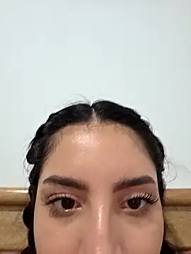 Alicia_vellami webcam stripchat model stream image