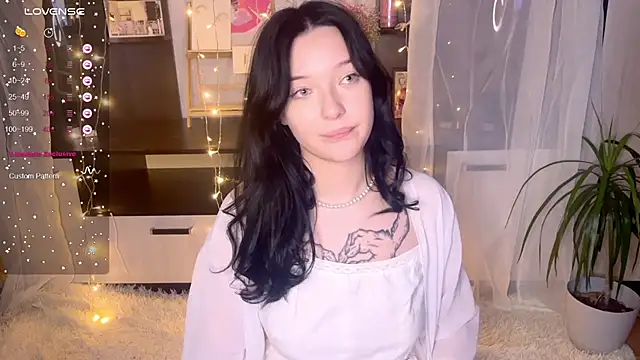 emmakittycat - EmmaKittyCat's free webcam - UK Sex Cams