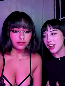 Katty-Lunara webcam stripchat model stream image