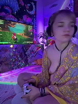 Cutiepiespanks live cam