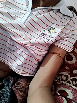 vanee-23 - Vanee-23's free webcam - UK Sex Cams