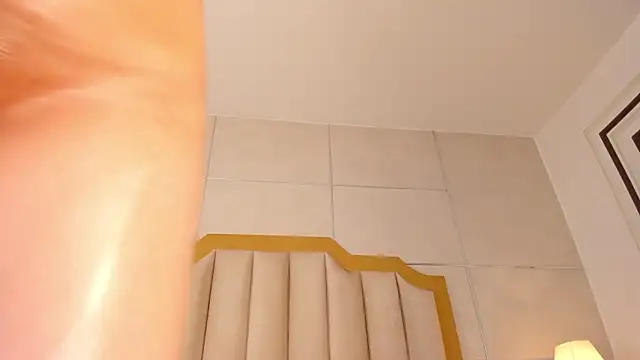 MaddieParker webcam stripchat model stream image