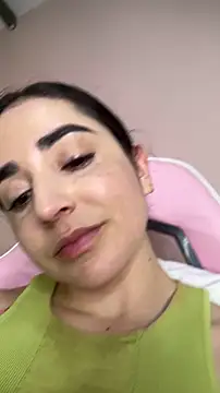 Webcam Model (Vicky-Andrade)  is live.Free join now!