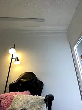 Webcam Model (_Sarita_1)  is live.Free join now!