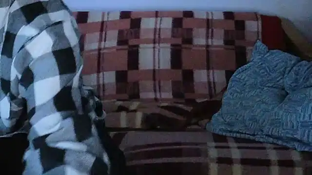 cumloverboyxx69 (M mature) - fingers in ass ok bb