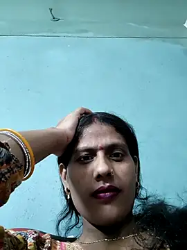 Webcam Model (Eshwari_Chopra)  is live.Free join now!