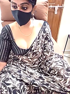 Webcam Model (Roja-Telugu777)  is live.Free join now!