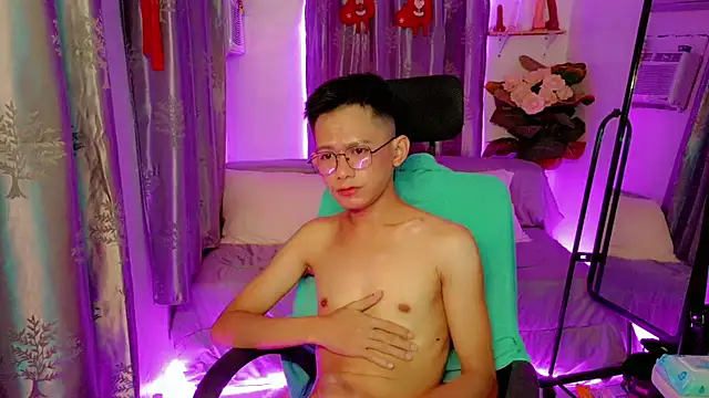 Skinny_BoyMilker69