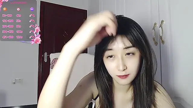 KK-328 live show on StripChat 