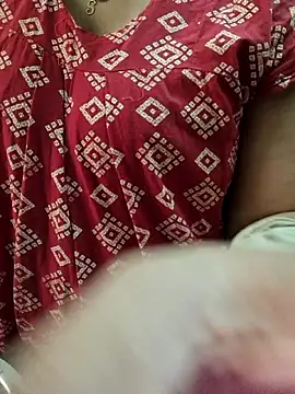 Webcam Model (thelustybitch)  is live.Free join now!