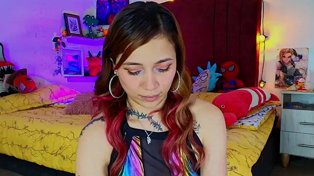 alisson_zafiro_ - Alisson_zafiro_'s free webcam - UK Sex Cams