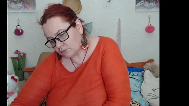 playfullmature - PlayfullMature's free webcam - UK Sex Cams