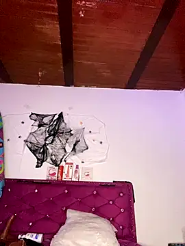 Annaa_Hott Live Webcam on Stripchat