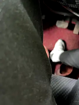 BadboySLR_8899 live cam screenshot male from Sri Lanka on CamSexing – Live Sex Chat & Webcam Shows