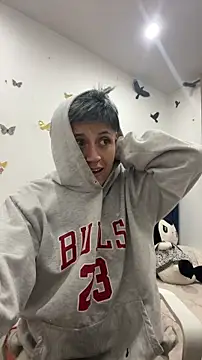 spicyferny Live Webcam on Stripchat