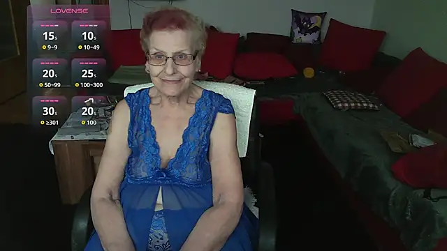 heisseomaoriginal - HeisseomaOriginal's free webcam - UK Sex Cams