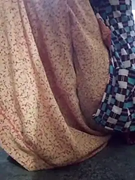 aunty_sumy (F milf) - New phone