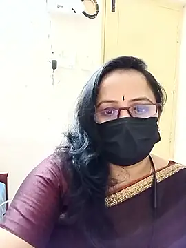 Ananya_flower from StripChat is inFreechat