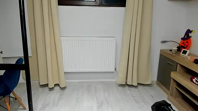 love_mexoxo Live Webcam on Stripchat