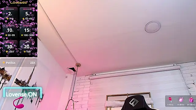 cinnamonheat - CinnamonHeat's free webcam - UK Sex Cams