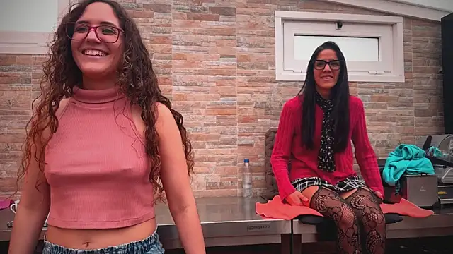 barfantasy Live Webcam on Stripchat