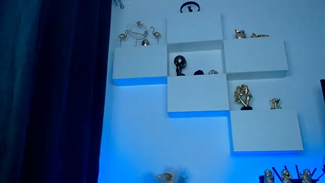 arianatattoos - Arianatattoos's free webcam - UK Sex Cams