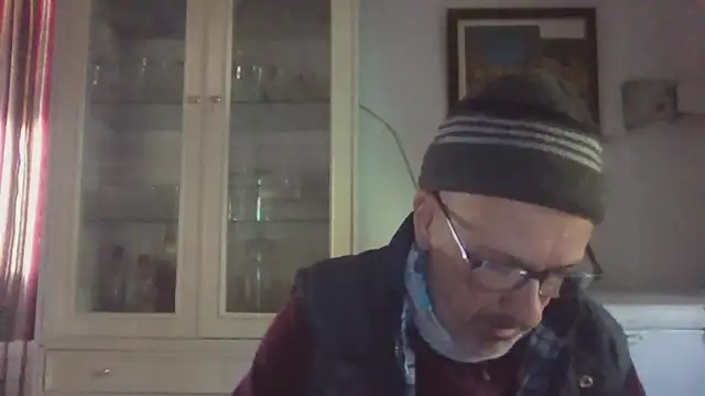 llopaco - Llopaco's free webcam - UK Sex Cams