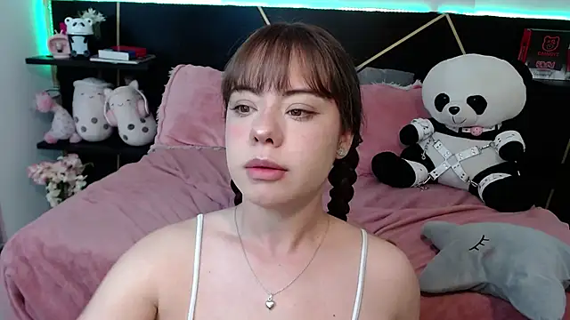 danniabbey - DanniAbbey's free webcam - UK Sex Cams