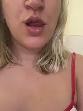 bia_sexynovaes xxx live show