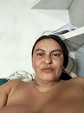 Horny-Mommy-Dirt... Live Webcam on Stripchat