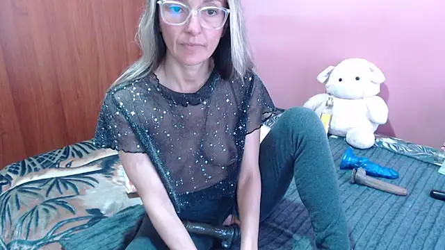 susanlover - Susanlover's free webcam - UK Sex Cams