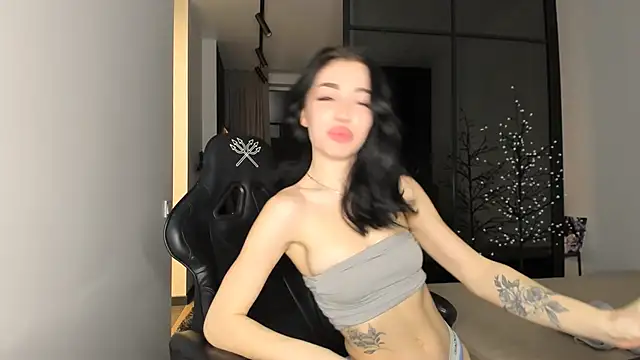 nancylovee_ - NancyLovee_'s free webcam - UK Sex Cams