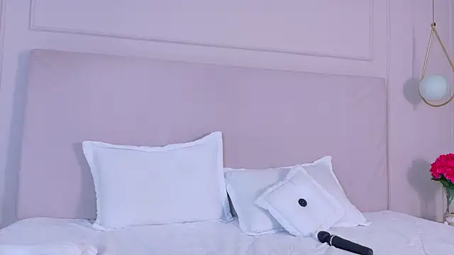 alixmonroe - AlixMonroe's free webcam - UK Sex Cams