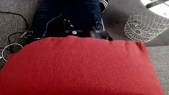 cucciolotto76 - Cucciolotto76's free webcam - UK Sex Cams