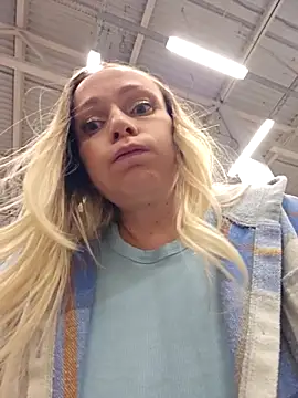 Bondgirl_013 Live Webcam on Stripchat