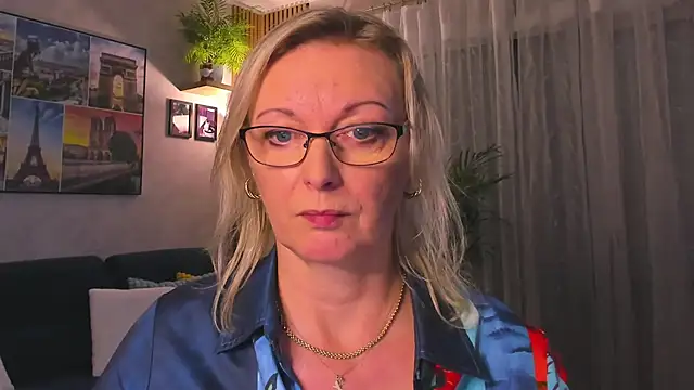 vanessa_chat - Vanessa_chat's free webcam - UK Sex Cams