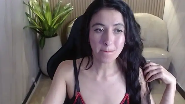 tatiscelis_tf - Tatiscelis_tf's free webcam - UK Sex Cams