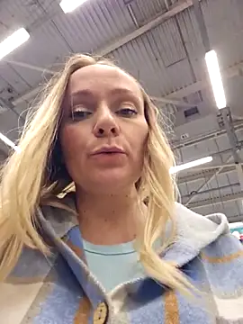 Bondgirl_013 live cam