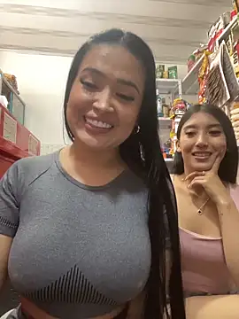 sara_fun xxx live show