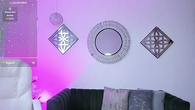 Live sex cam of Corina_White