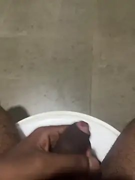 jare692001 - Jare692001's free webcam - UK Sex Cams