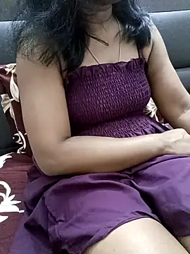 tamil_vishalini - Tamil_Vishalini's free webcam