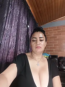 alexandrina - Alexandrina's free webcam - UK Sex Cams