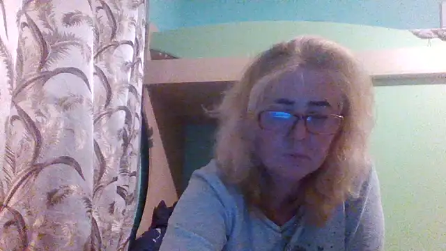 tati_0808 - Tati_0808's free webcam - UK Sex Cams