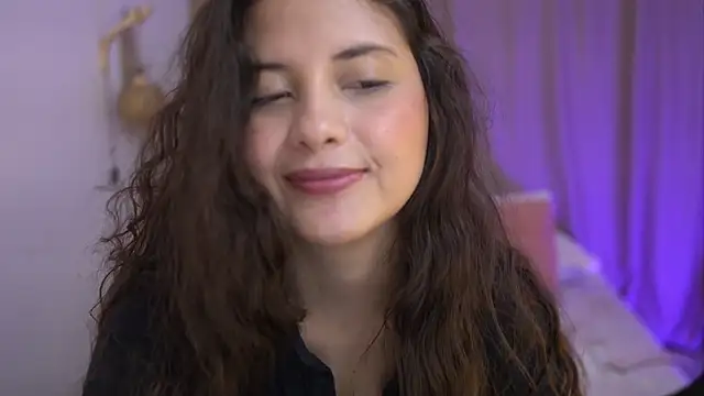 lirio05 (F young) - Mesh tease only 🔥