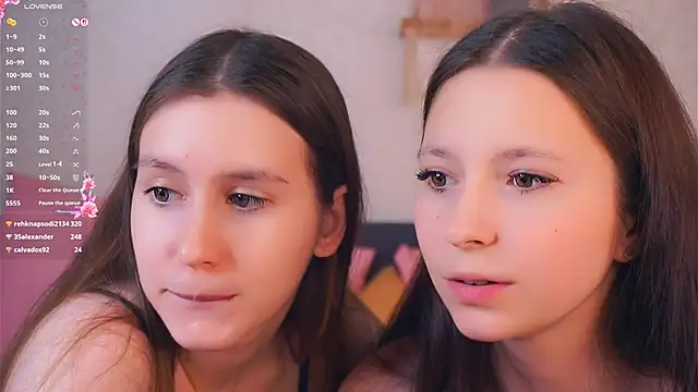 GabrielleLynchar... Live Webcam on Stripchat