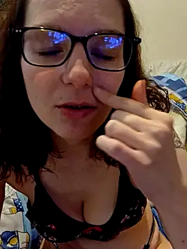 labellerose - Labellerose's free webcam - UK Sex Cams